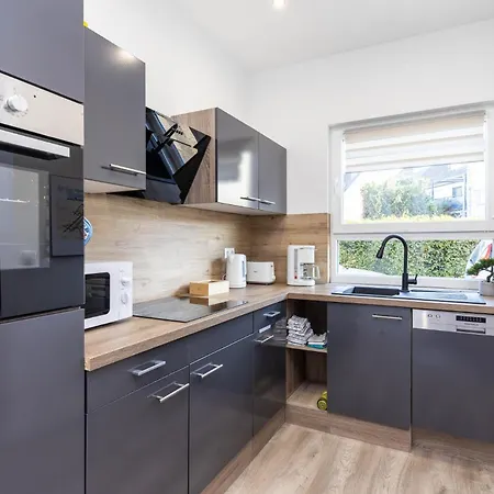 Neu I Jasmin * Andernach